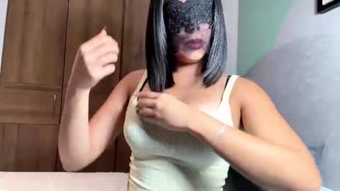 Snapshot of thevalentinanoir chatting on July 2026 02:06:02 AM thevalentinanoir online show from July 2026 02:06:02 AM