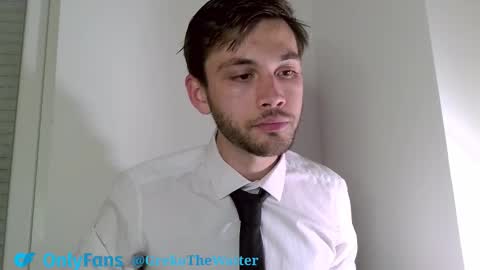 The Waiter online show from December 2025 04:14:01 PM