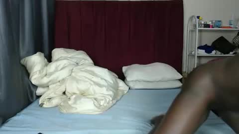 thewetpie online show from October 2025 01:31:01 AM