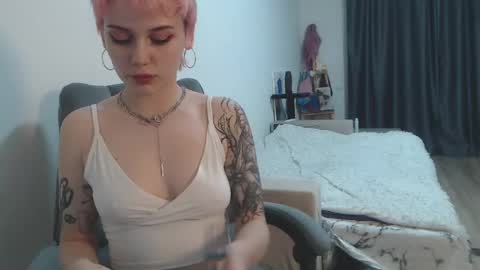 theysaidimcute online show from April 2026 08:00:02 PM