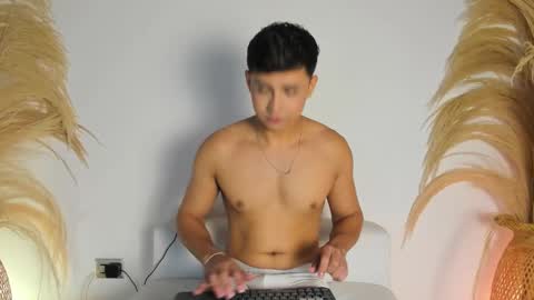 Snapshot of thiago_connor21 chatting on October 2025 06:41:02 PM Thiago online show from October 2025 06:41:02 PM