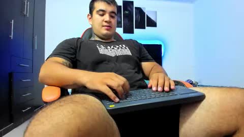 Snapshot of thiago_cp01 chatting on January 2026 03:23:02 AM Thiago online show from January 2026 03:23:02 AM