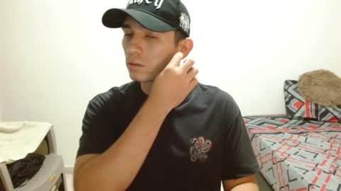 thiago_deseo69 online show from April 2026 12:59:02 AM