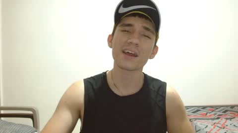 thiago_deseo69 online show from May 2026 01:47:01 AM
