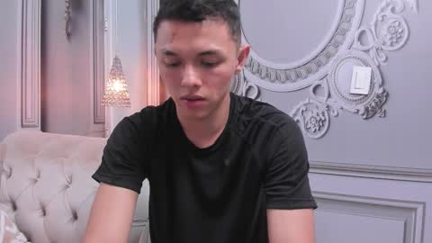 thiago_dior online show from October 2025 02:23:02 AM