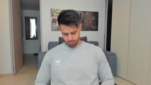 Snapshot of thiago_driussi chatting on January 2025 04:32:01 AM thiago_driussi online show from January 2025 04:32:01 AM