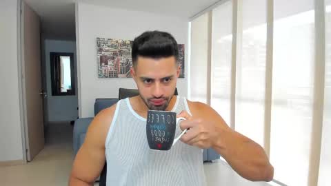Snapshot of thiago_driussi chatting on February 2025 03:45:02 PM thiago_driussi online show from February 2025 03:45:02 PM