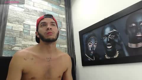 Snapshot of thiago_hairy chatting on March 2026 05:02:01 AM thiago_hairy online show from March 2026 05:02:01 AM