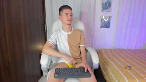 Manuel online show from September 2025 12:45:02 AM