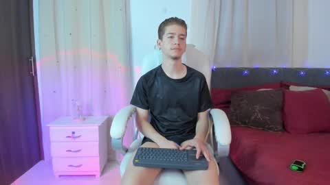 Manuel online show from January 2026 03:32:01 AM