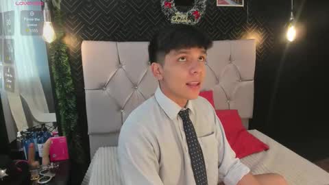 Snapshot of thiago_kozak chatting on December 2025 01:48:01 PM thiago online show from December 2025 01:48:01 PM