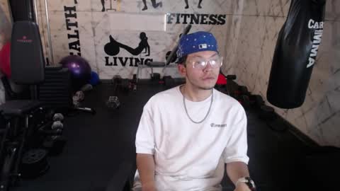 Thiago online show from April 2026 01:15:02 PM