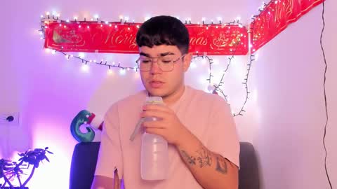 Snapshot of thiago_occonor chatting on December 2025 03:34:01 AM thiago_occonor online show from December 2025 03:34:01 AM