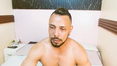 Snapshot of thiago_summers chatting on March 2026 05:17:01 PM Thiago Summers online show from March 2026 05:17:01 PM