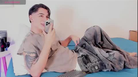 Thiago Winteer online show from May 2026 12:27:02 AM