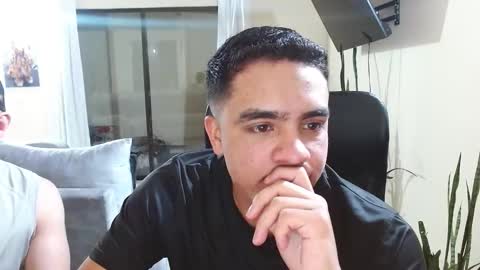 Snapshot of thiagoandfelipe chatting on September 2025 12:38:01 AM Thiago And Felipe online show from September 2025 12:38:01 AM