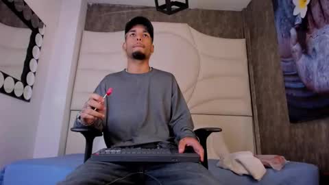 ThiagoFerreti online show from September 2025 03:06:02 AM