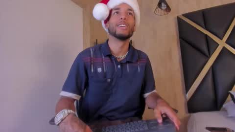 ThiagoFerreti online show from December 2025 03:14:02 AM