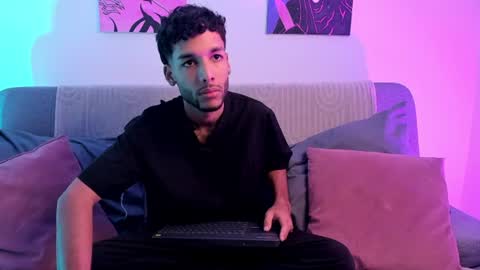 ThiagoFerreti online show from July 2026 03:32:01 AM