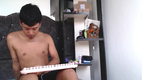 Thiagogonzalez online show from May 2026 03:50:01 PM