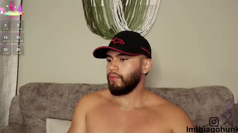 Snapshot of thiagohunk chatting on October 2025 04:52:01 AM THIAGO online show from October 2025 04:52:01 AM