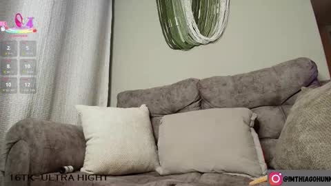 Snapshot of thiagohunk chatting on October 2025 03:07:02 AM THIAGO online show from October 2025 03:07:02 AM