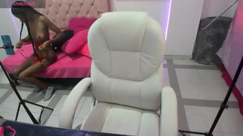 Snapshot of thianahorny chatting on October 2025 12:53:02 PM thianahorny online show from October 2025 12:53:02 PM