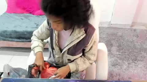 Snapshot of thianahorny chatting on December 2025 11:59:01 AM thianahorny online show from December 2025 11:59:01 AM