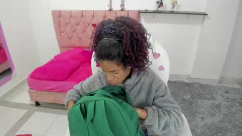 thianahornyy online show from February 2026 10:08:01 AM