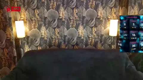 Snapshot of thiccmady chatting on November 2025 07:03:02 PM ThiccMADY online show from November 2025 07:03:02 PM