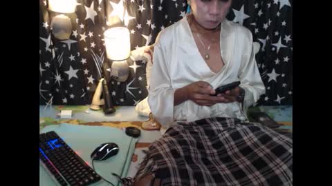 Snapshot of thick_bigcock13 chatting on December 2024 07:29:01 AM gil online show from December 2024 07:29:01 AM