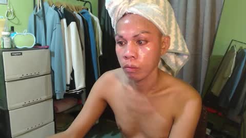 gil online show from October 2025 10:32:02 PM