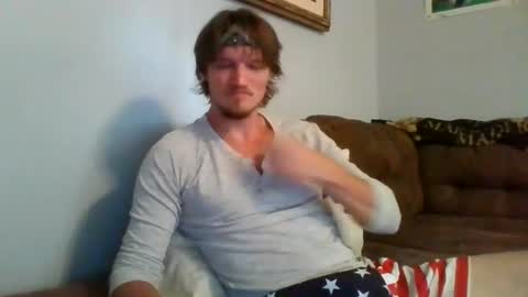 Snapshot of thickandbricked chatting on July 2026 05:26:02 PM ThickandBricked online show from July 2026 05:26:02 PM