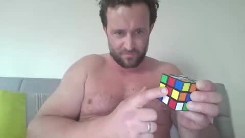 thickboy4yu online show from April 2026 04:00:01 PM