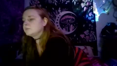 Ariel online show from December 2025 12:18:02 AM