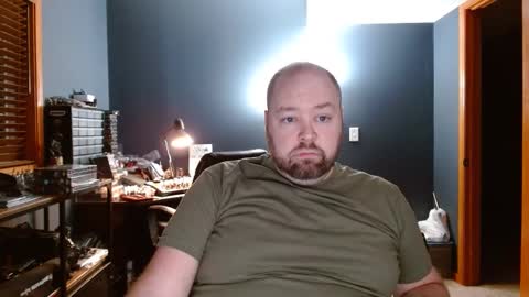 thickmngeek online show from December 2024 03:44:01 AM