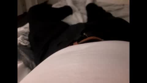 Snapshot of thicksingarters chatting on March 2025 11:03:02 PM thicksingarters online show from March 2025 11:03:02 PM