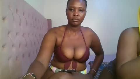 Snapshot of thicky_rue chatting on January 2026 11:48:02 AM Rue online show from January 2026 11:48:02 AM