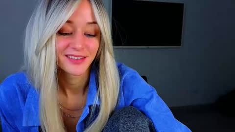 Snapshot of thief_of_hearts_ chatting on October 2025 09:17:02 PM thief_of_hearts_ online show from October 2025 09:17:02 PM