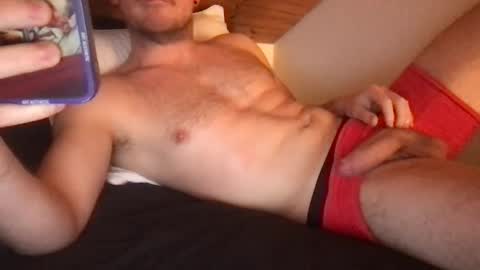 Snapshot of thierrinho8148 chatting on January 2025 06:12:02 PM thierrinho8148 online show from January 2025 06:12:02 PM