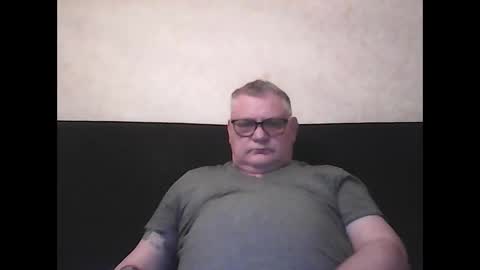 Snapshot of thierrysymp chatting on February 2025 05:12:01 PM Thierrysymp online show from February 2025 05:12:01 PM