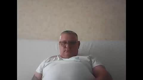 Thierrysymp online show from October 2025 03:31:01 PM