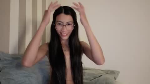 Snapshot of thifa2x chatting on July 2026 10:12:01 PM thifa2x online show from July 2026 10:12:01 PM