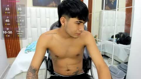 Snapshot of thiiago_collins chatting on July 2026 10:33:01 PM THIAGO COLLINS online show from July 2026 10:33:01 PM