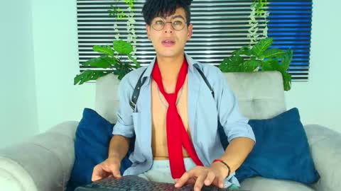 Thiago Saenzz online show from February 2026 04:56:02 PM