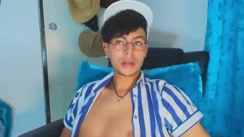 Thiago Saenzz online show from June 2026 12:32:02 AM