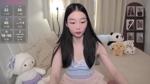 Snapshot of thisgirl__ chatting on April 2026 01:33:01 AM kk online show from April 2026 01:33:01 AM