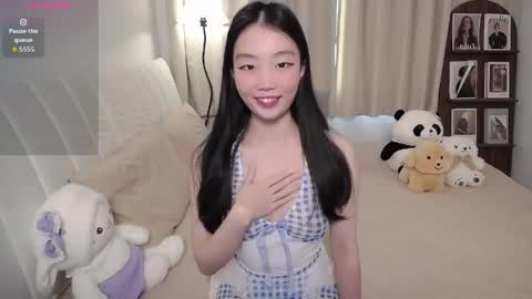 Snapshot of thisgirl__ chatting on April 2026 01:23:02 AM kk online show from April 2026 01:23:02 AM
