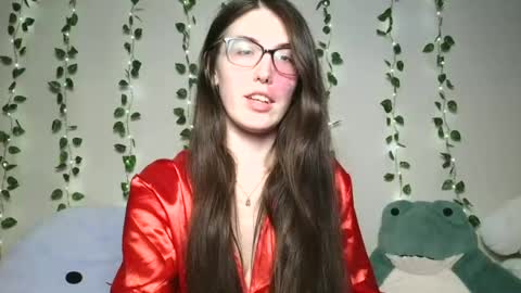 thistlefernsby online show from June 2026 03:13:01 AM