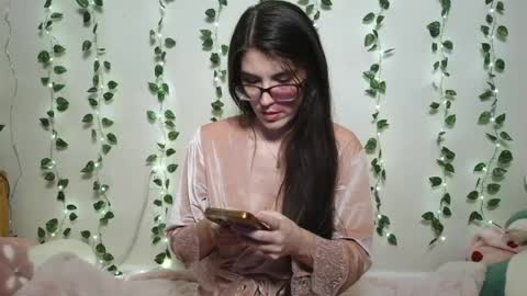 thistlefernsby online show from July 2026 01:58:33 AM